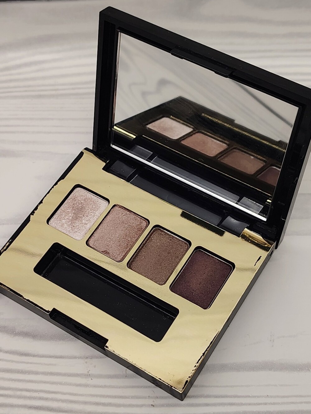 FREE w/ Purchase Estee Lauder Neutral Shimmer Eyeshadow Quartet Makeup